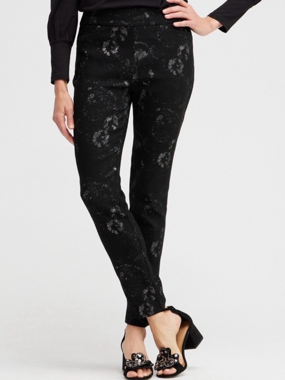 Chico’s Brigitte Lurex Jacquard Metallic Ankle Pants Size 2 / 12